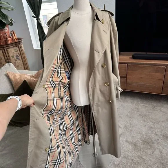 Vintage Burberry Prorsum Unisex Trench Coat With Wool Liner Size 44R US L-XL Tan - Picture 10 of 16